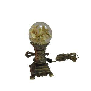 Vintage Brass Glass Globe Terrarium Lamp Accent Lightup White Roses Lantern Rare